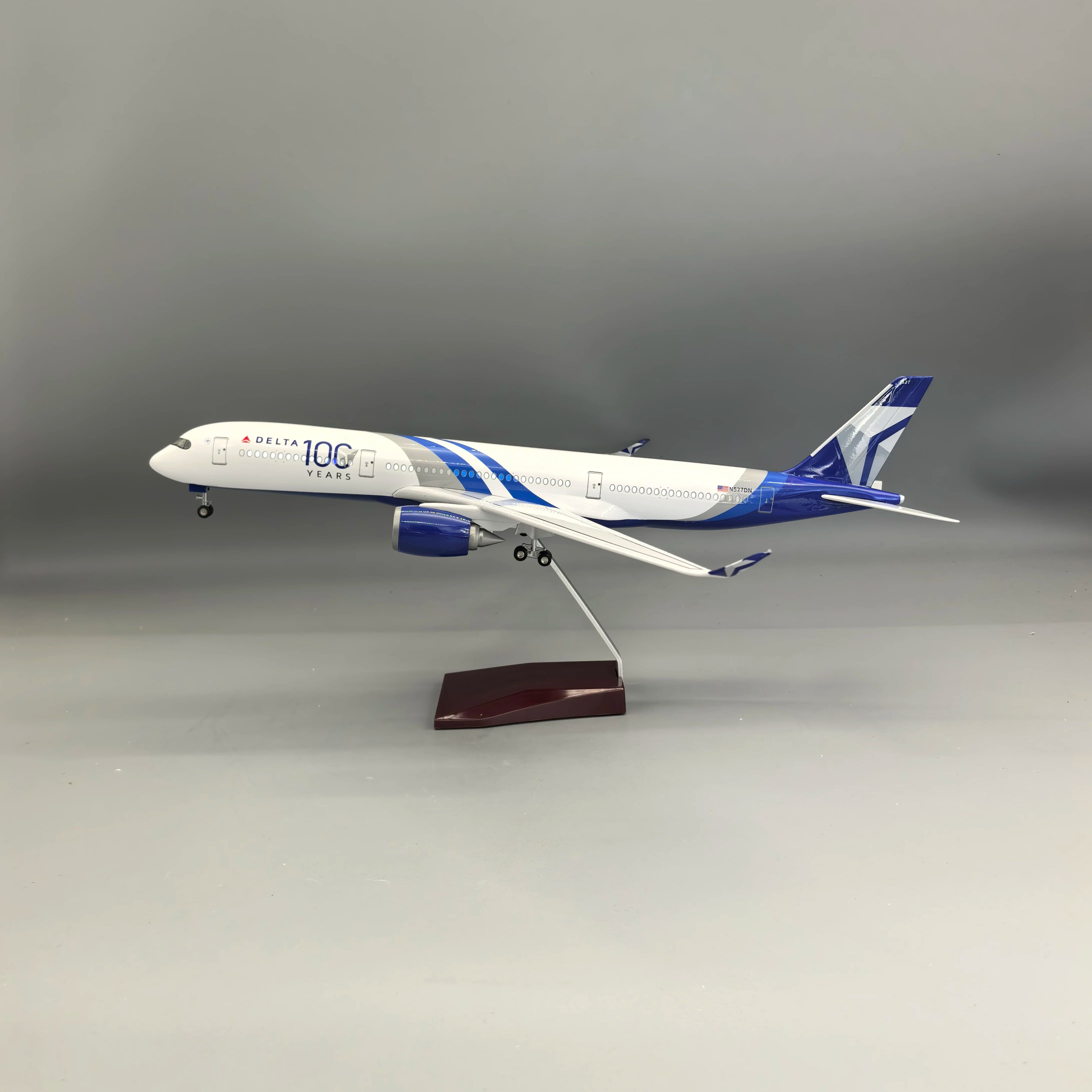 1/142 scale aircraft Delta A35 - огляд і ціна Kids Education Material