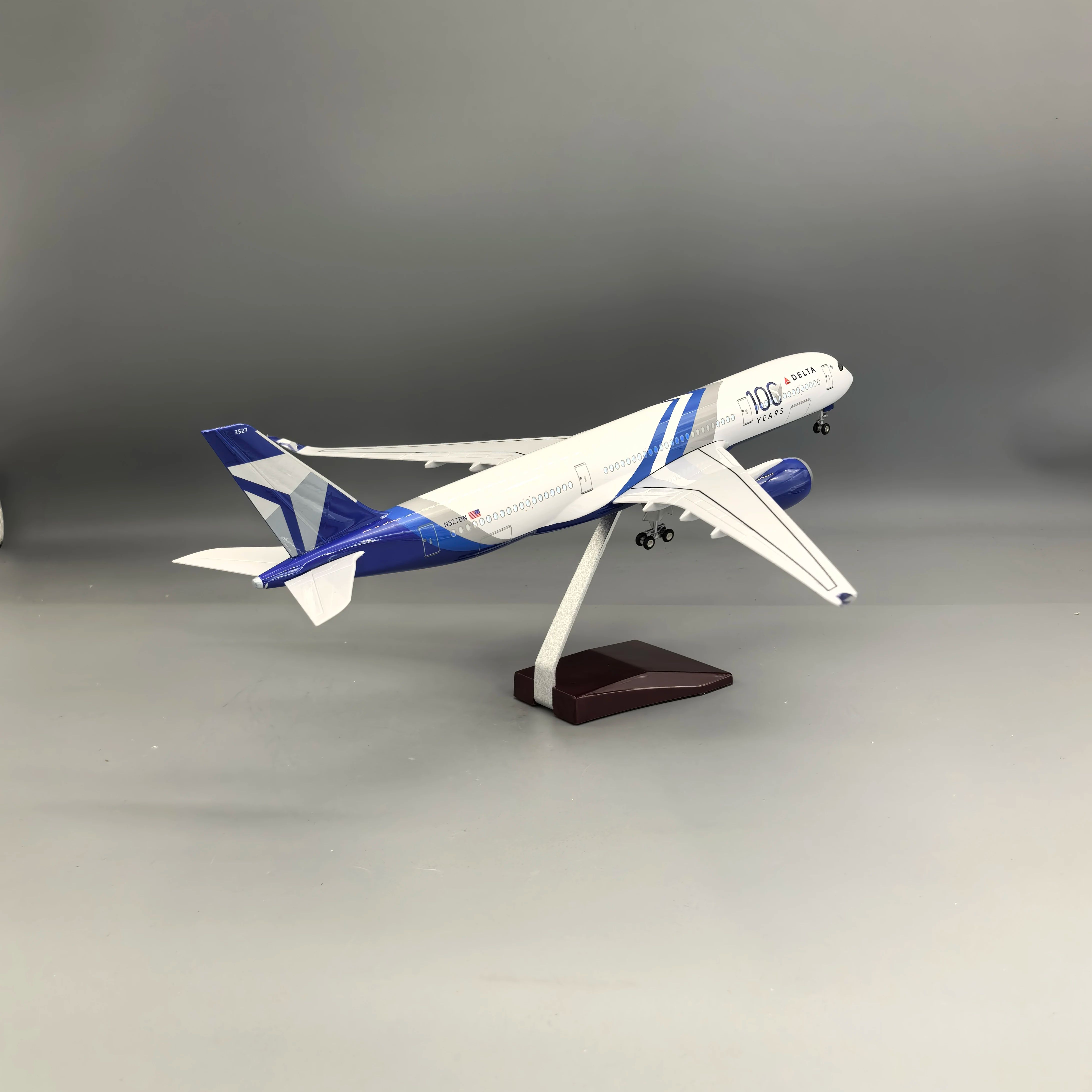 1/142 scale aircraft Delta A35 - огляд і ціна Kids Education Material