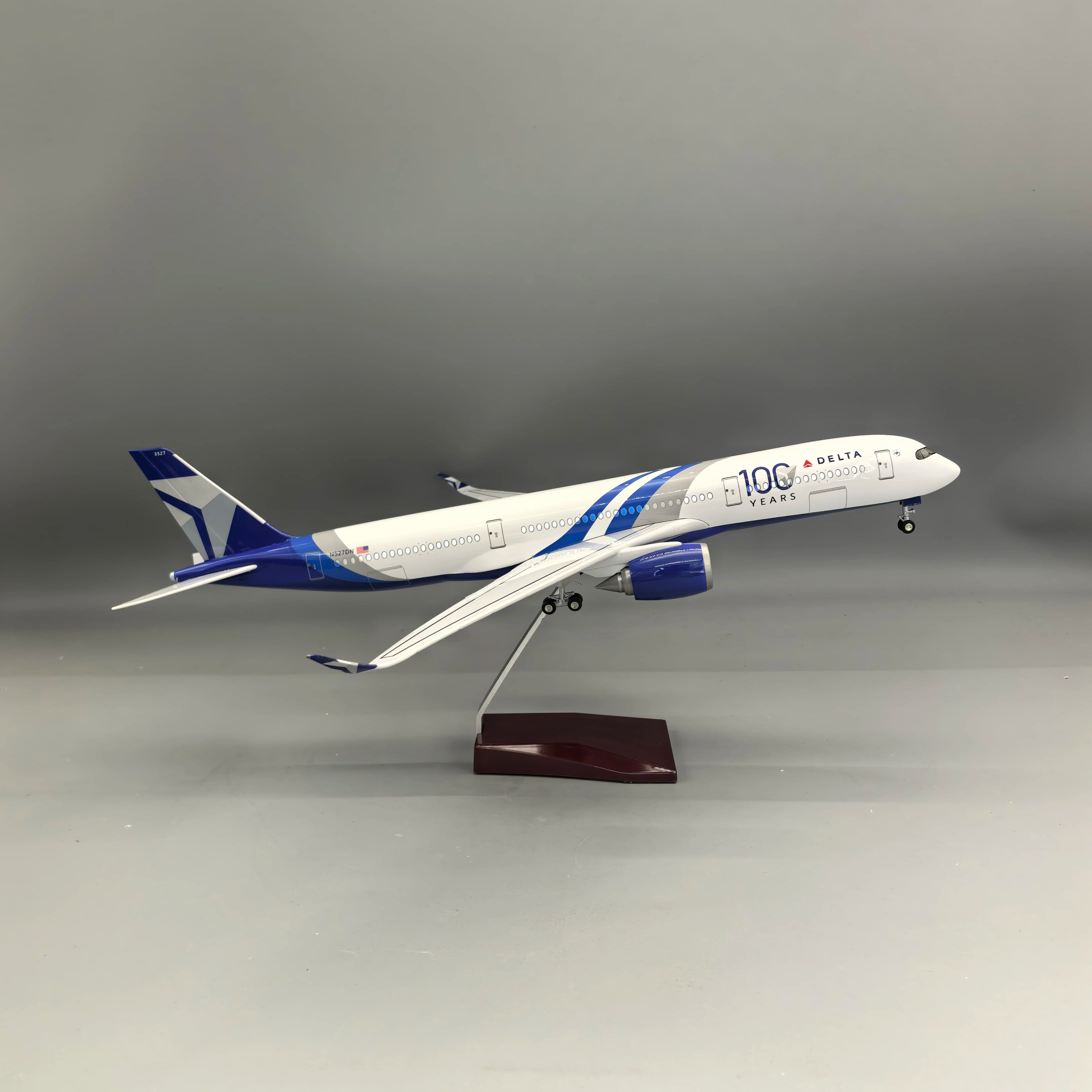 1/142 scale aircraft Delta A35 - огляд і ціна Kids Education Material